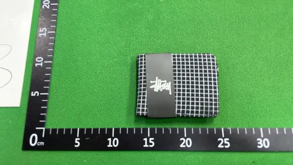 Compact Black Woven Card Holder Wallet — warehouse QC photo 4