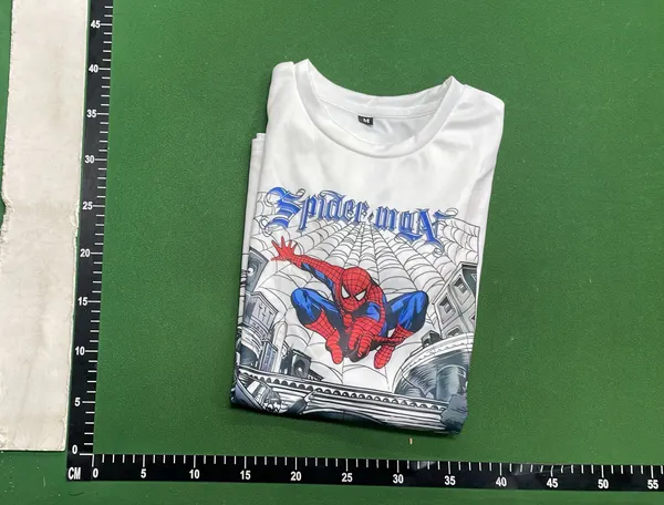White Comic Graphic Print Heavyweight Tee — warehouse QC photo 4