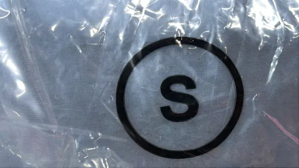 Blue Sleeveless Basketball Jersey With Team Graphic — warehouse QC photo 1