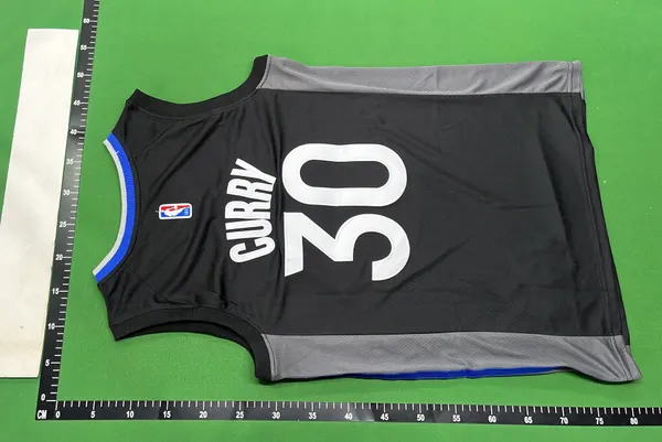 Blue Sleeveless Basketball Jersey With Team Graphic — warehouse QC photo 3