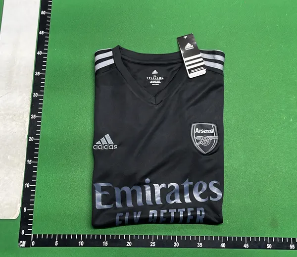 White Short-Sleeve Soccer Jersey With Chest Crest (Black) — warehouse QC photo 4