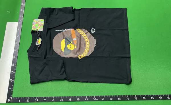 Black T-Shirt With Cartoon Face Graphic Print (White) — warehouse QC photo 6