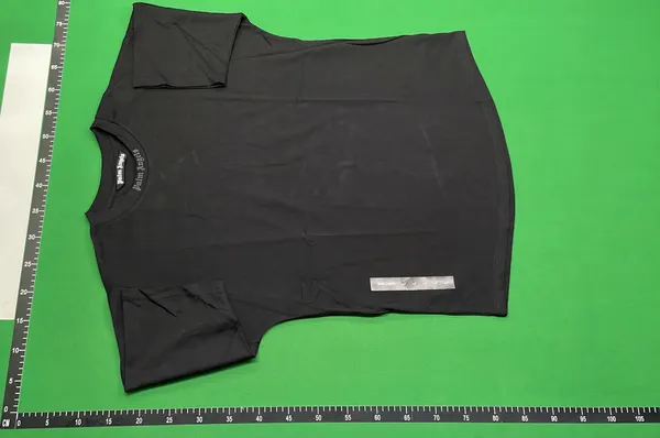 Black T-Shirt With Teddy Bear Graphic Print (Black) — warehouse QC photo 2