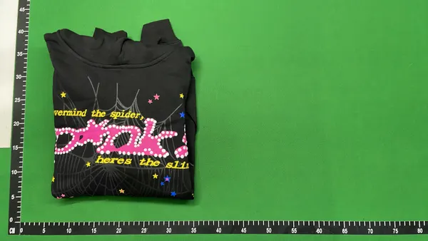 Black Spiderweb Graphic Pullover Hoodie (#2) — warehouse QC photo 4