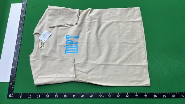 White T-Shirt With Block Lettering Back Print — warehouse QC photo 2