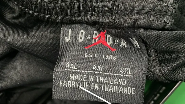 Black Mesh Basketball Shorts With Striped Hem (#3) — warehouse QC photo 5