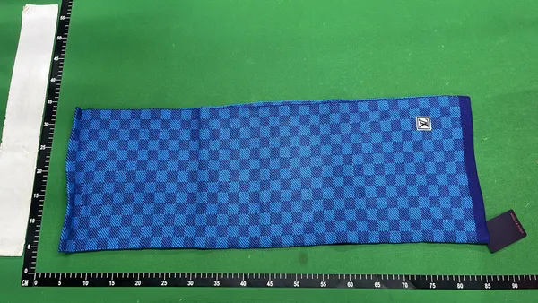 Checkerboard Print Knit Beanie And Scarf Set — warehouse QC photo 3