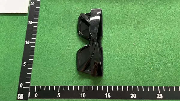 Oversized Square Black Gradient Sunglasses — warehouse QC photo 3