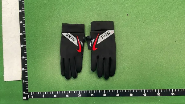 Black Touchscreen Gloves With Silicone Grip Palms — warehouse QC photo 4