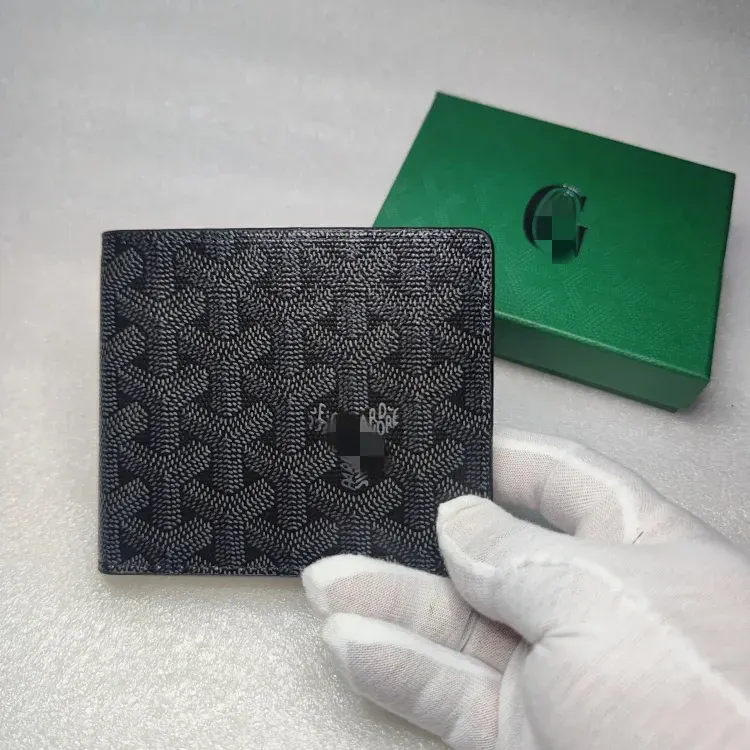 Black Chevron Print Bifold Wallet — merchant catalogue photo