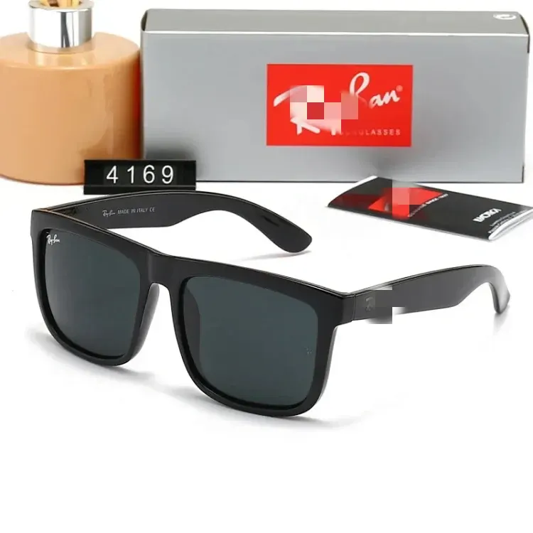 Black Square Frame Sunglasses With Dark Lenses — merchant catalogue photo