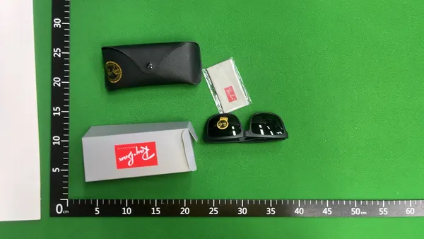 Black Square Frame Sunglasses With Dark Lenses — warehouse QC photo 4