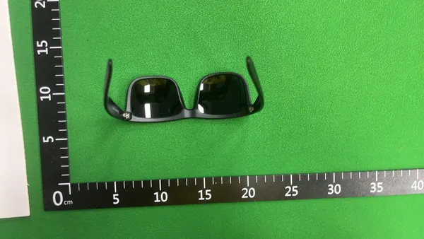 Black Square Frame Sunglasses With Dark Lenses — warehouse QC photo 6