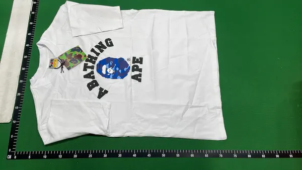 Graphic T-Shirt With Camo Animal Head Print — warehouse QC photo 6