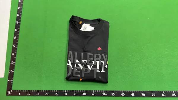 Black Short Sleeve Graphic Print T-Shirts — warehouse QC photo 4