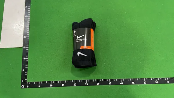 White And Black Low-Cut Ankle Socks — warehouse QC photo 4