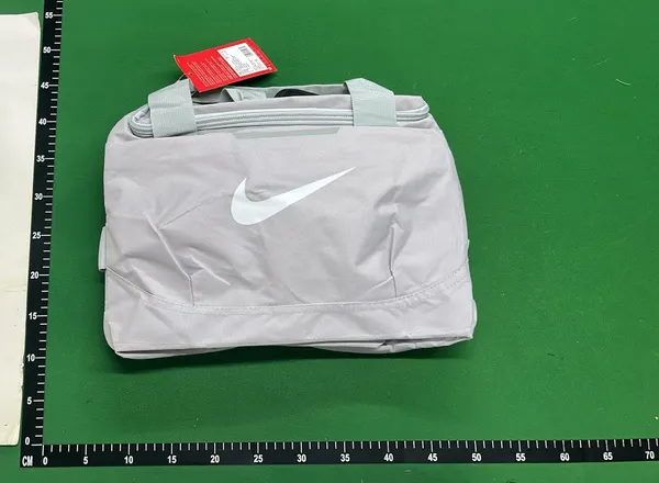 Black Duffle Gym Bag With Shoulder Strap — warehouse QC photo 4