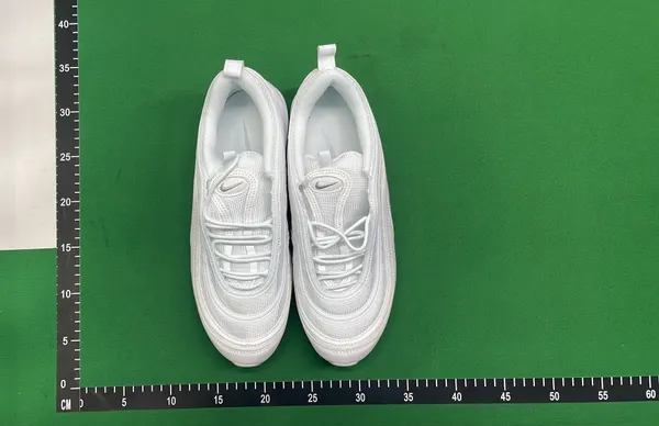 Black Layered Panel Low-Top Running Sneakers — warehouse QC photo 6