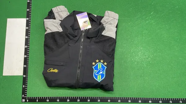 Black Colorblock Track Jacket And Pants Set — warehouse QC photo 4