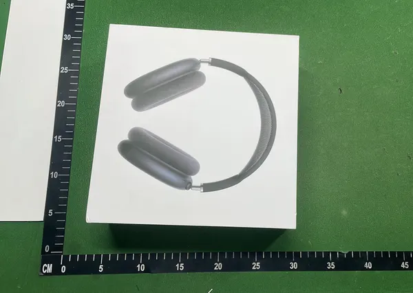 Grey Padded Over Ear Headphones — warehouse QC photo 5