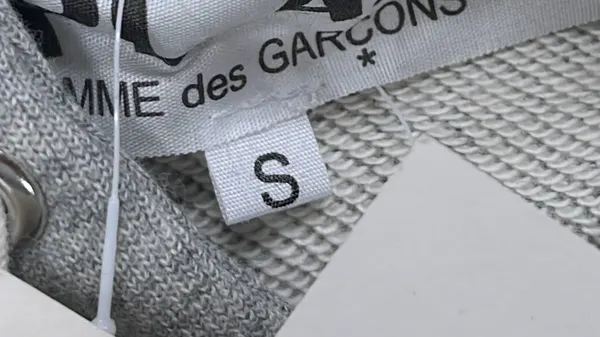 Pullover Hoodie With Small Heart Chest Patch — warehouse QC photo 5