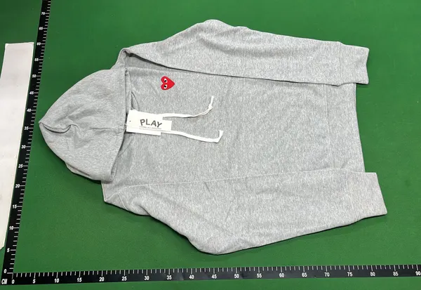 Pullover Hoodie With Small Heart Chest Patch — warehouse QC photo 6