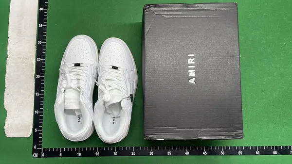 Low-Top Sneakers With Bone-Shaped Side Panels (35–45) — warehouse QC photo 1