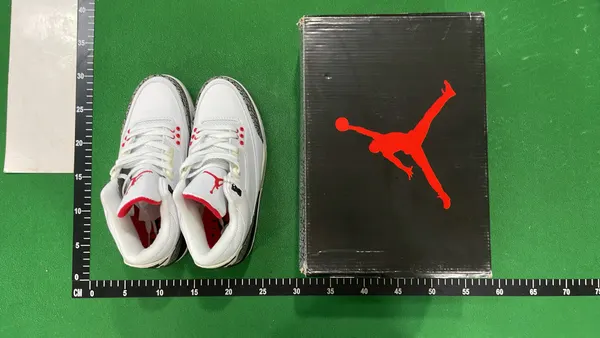 High-Top Basketball Sneakers With Mottled Grey Print (#2) — warehouse QC photo 1