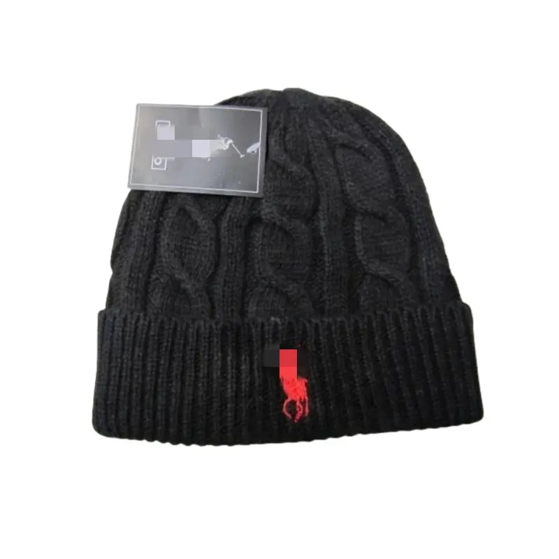 Grey Cable-Knit Cuffed Beanie — merchant catalogue photo