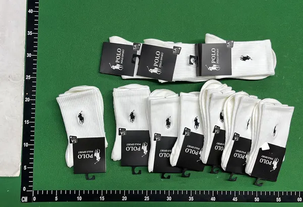 White Ribbed Crew Socks Five-Pair Pack — warehouse QC photo 6