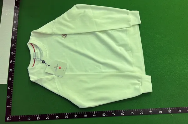 White Crewneck Sweatshirt With Chest Patch — warehouse QC photo 6