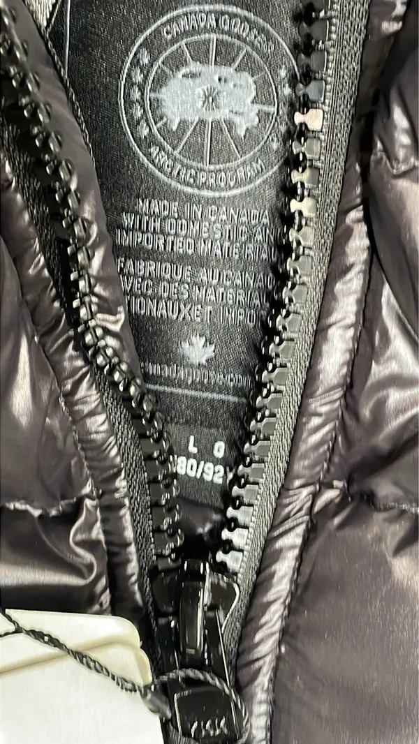 White Hooded Down Puffer Jacket With Glossy Shell — warehouse QC photo 1