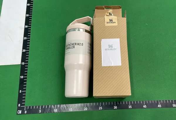 Cream Insulated Flip Straw Tumbler With Handle — warehouse QC photo 3