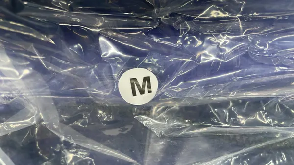 Black Hooded Puffer Jacket With Grid Quilting — warehouse QC photo 1