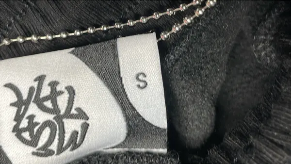 Heather Gray Cuffed Fleece Sweatpants — warehouse QC photo 5