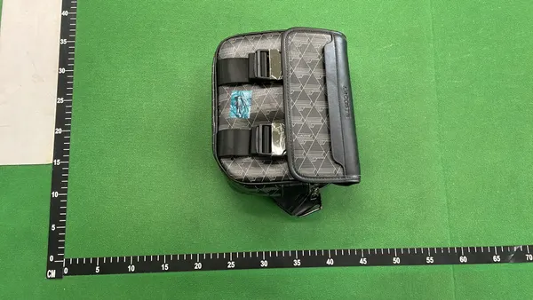Black Geometric Print Crossbody Messenger Bag — warehouse QC photo 3