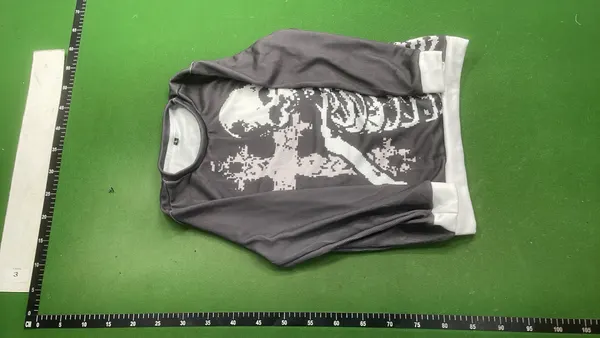 Purple Skull Graphic Chunky Knit Sweater — warehouse QC photo 6