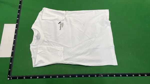 Large Back Graphic Print Oversized T-Shirts — warehouse QC photo 2