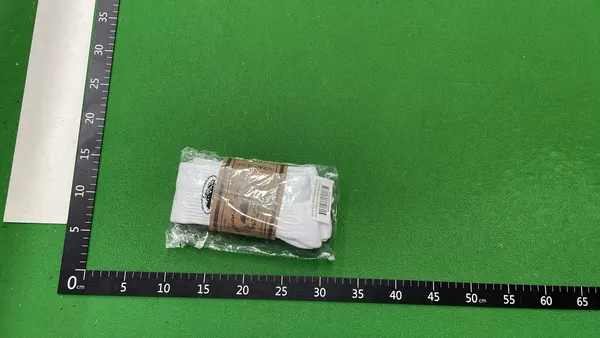 Ribbed Crew Socks With Oval Graphic — warehouse QC photo 1