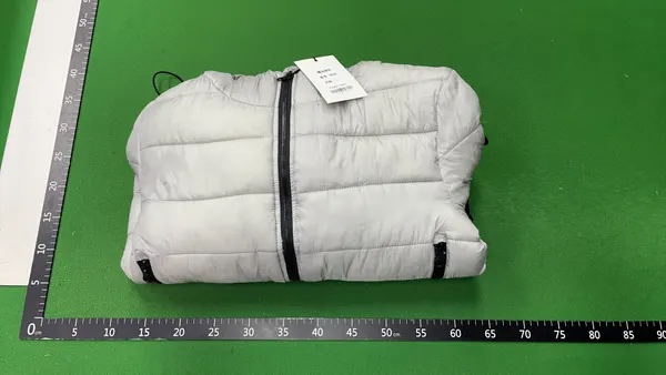 Black Hooded Puffer Jacket With Chevron Quilting — warehouse QC photo 4